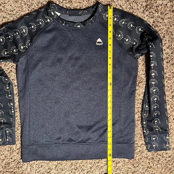 Burton Women's Oak Crew Navy and Patterned Sweatshirt - Picture 6 of 7